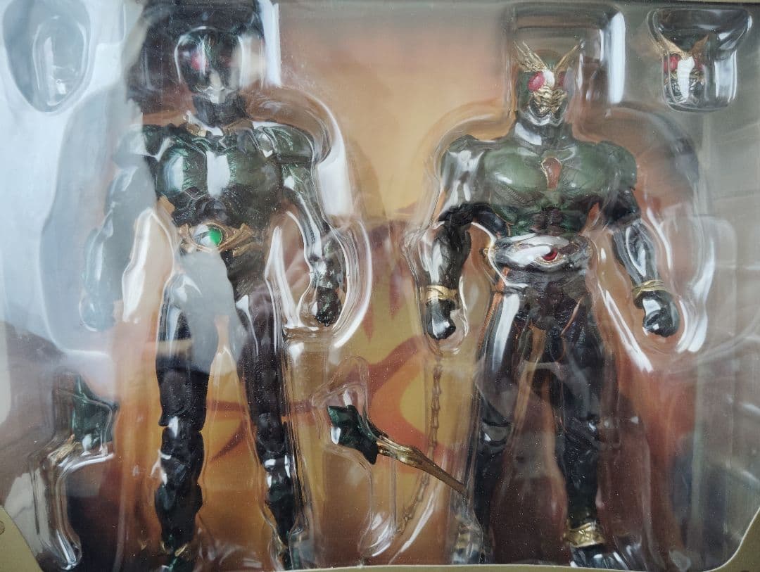 S.I.C VOL.63 仮面ライダーギルス&アナザーアギト 新品未開封 SIC