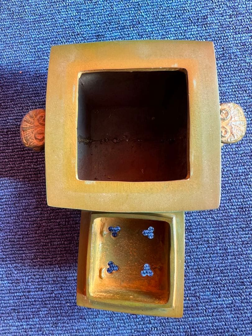 960 👒 喜多万右衛門 蝋型香炉