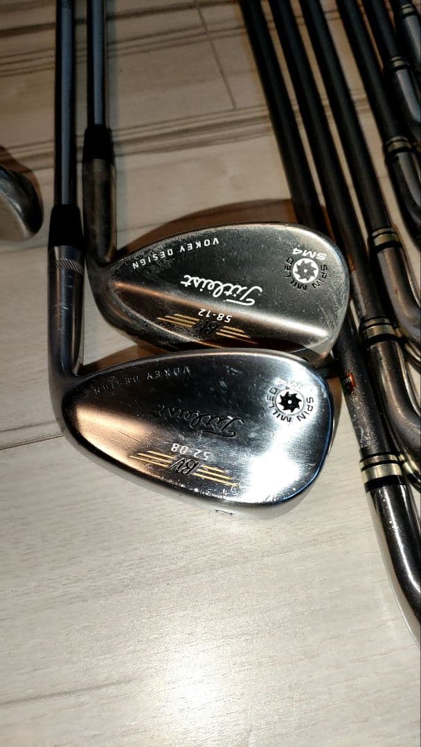 xxio 7 クラブセット 12本 タイトリストキャディバッグ