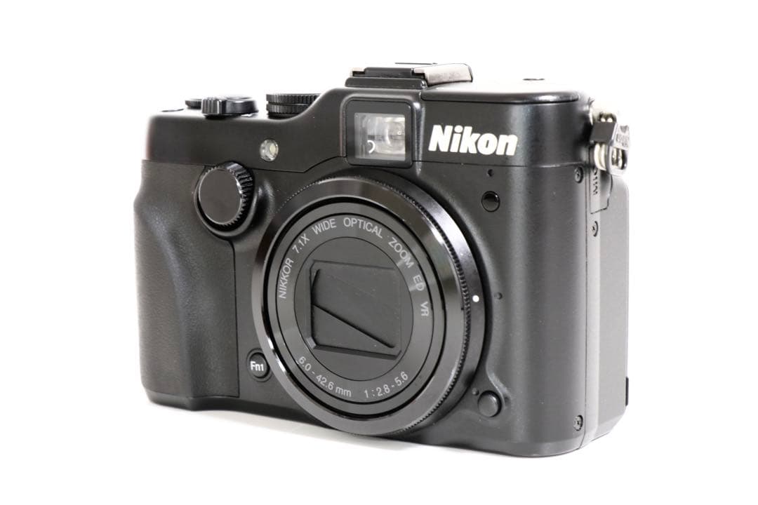 【美品】 ニコン Nikon COOLPIX P7100 《動作確認済》
