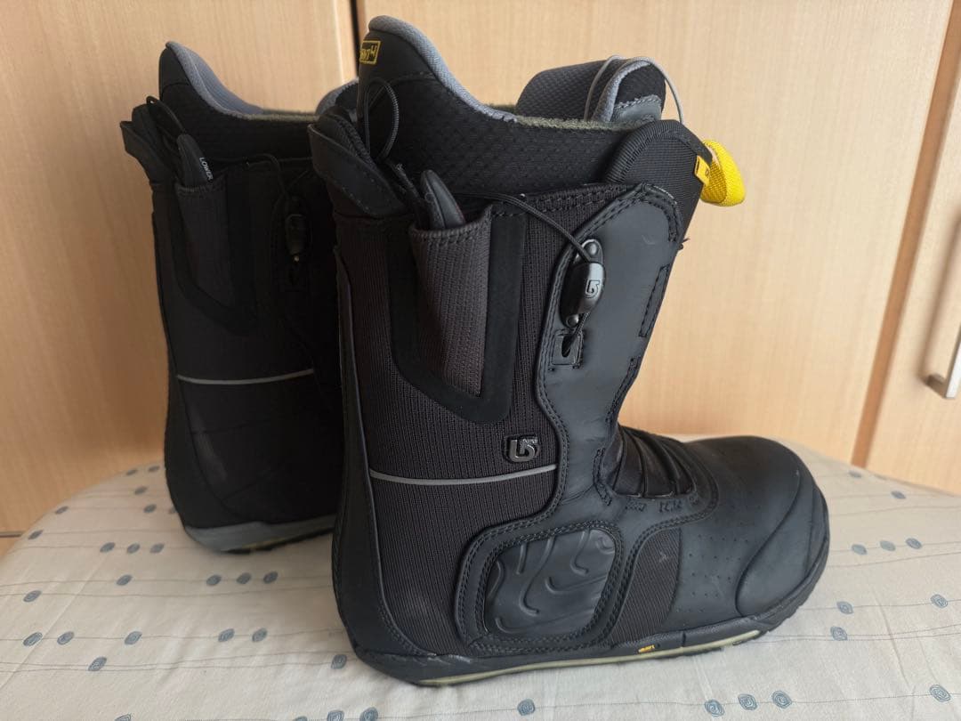 BURTON ION アジアンフィット PIRELLI 27.0cm 軽量 美品