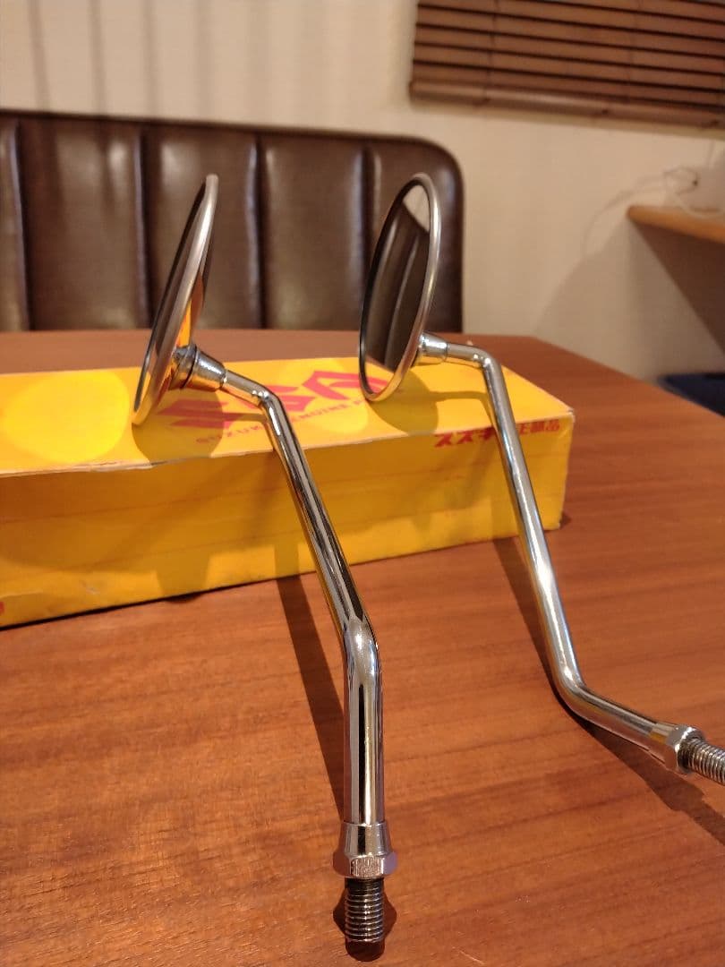 未使用品 GS400純正ミラーデットストック品 - メルカリ