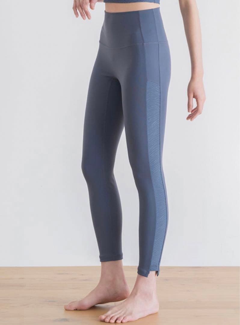 LAVA】【SUKALA】ecoジャガードレギンス Sサイズ スモークブルー