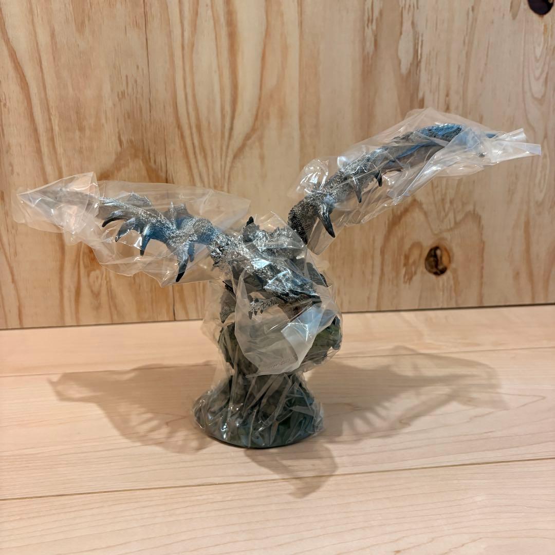 モンスターハンター クリエイターズモデル 銀火竜 リオレウス 希少種