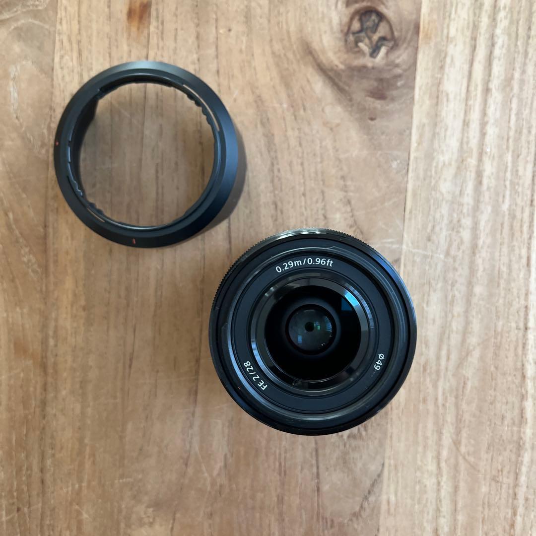お値下げ中★SONY FE 28mm F2 レンズ ソニー FE 28mm F2はコストパフォーマンス抜群のバーゲンセールな