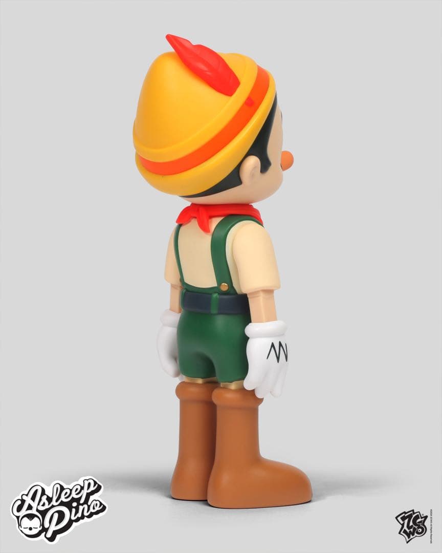 アスリープ・ピノ　眠っている　ポップカルチャー　アートトイ　フィギュア　ZCWO
