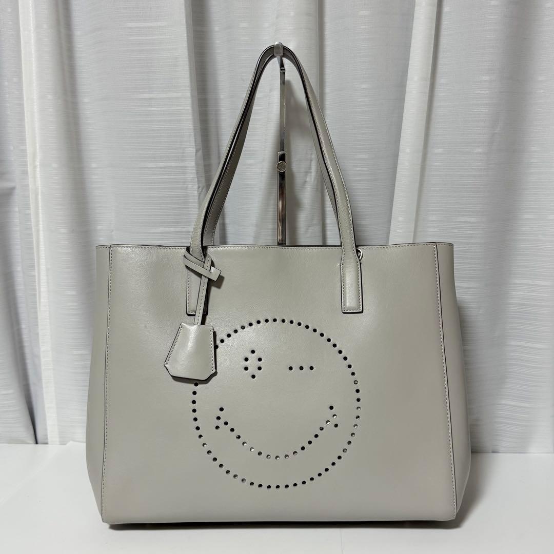 新品未使用✨ アニヤハインドマーチ スマイリー ウィンク トートバッグ