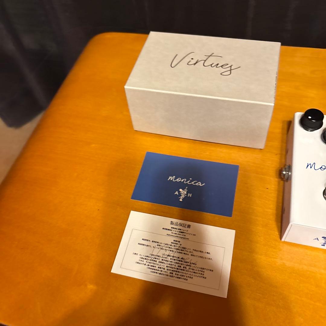 【美品】VIRTUES monica assh 内側サイン入り 写真あり