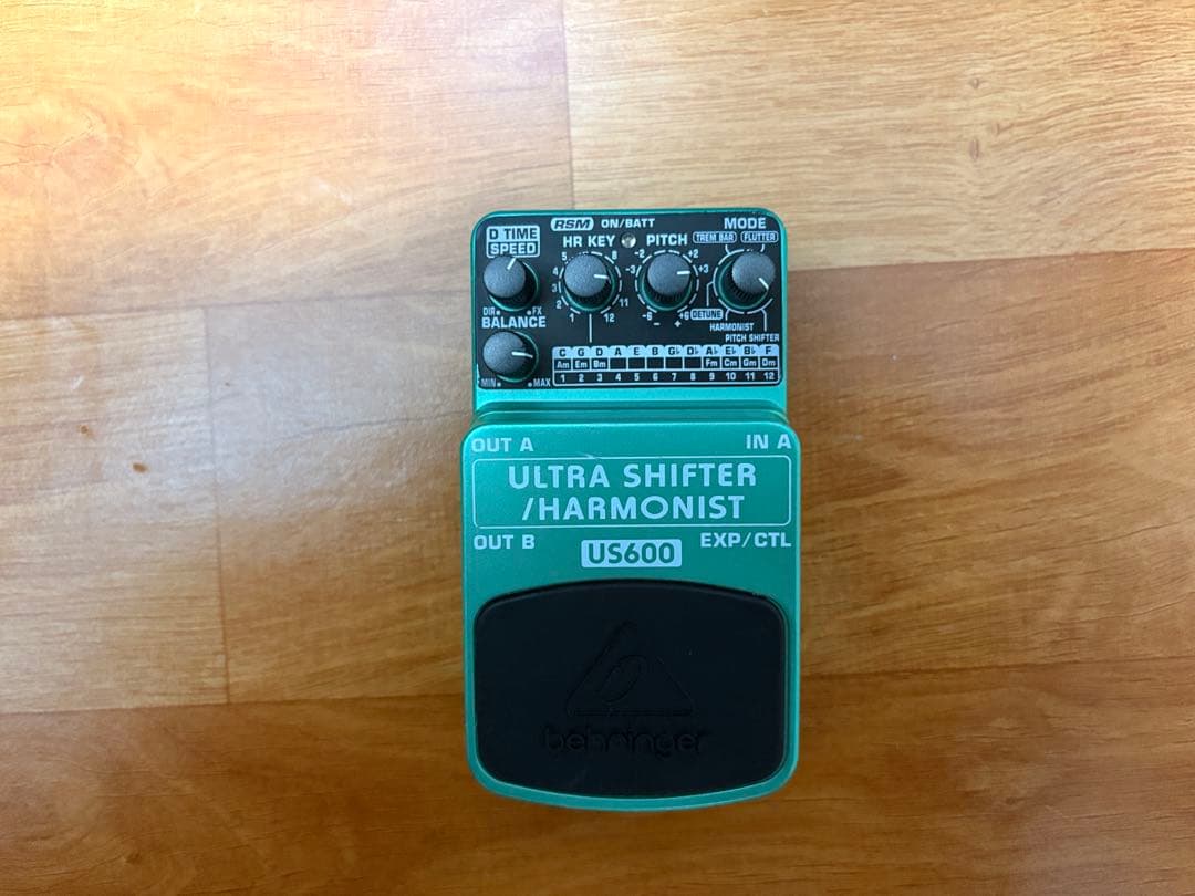 BEHRINGER US600 ULTRA SHIFTER/HARMONIST - メルカリ