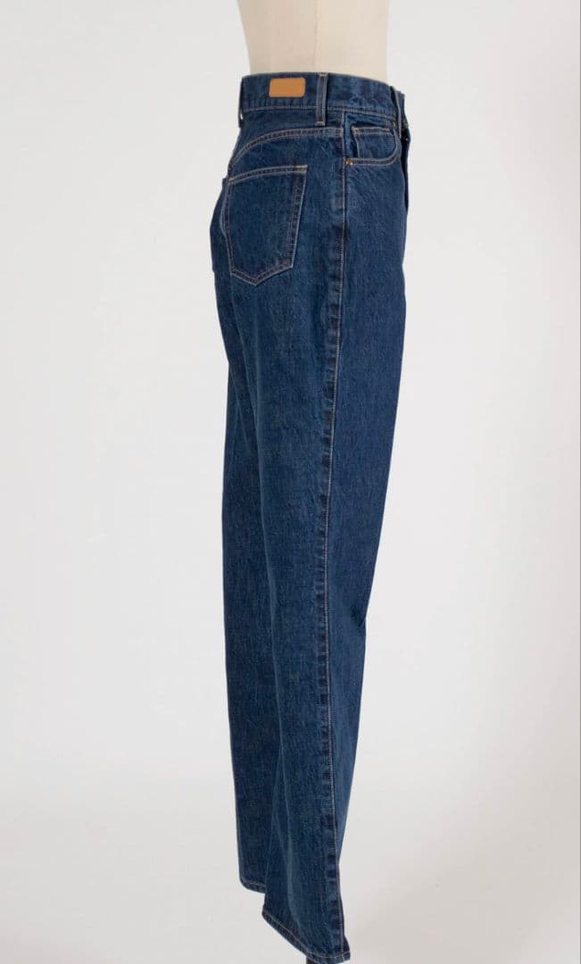 《新品》タグ付き　Yori Michelleブーツカット　デニム サイズ1