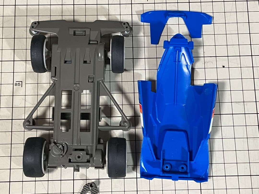 タミヤ ミニ四駆 エアロソリチュード - メルカリ