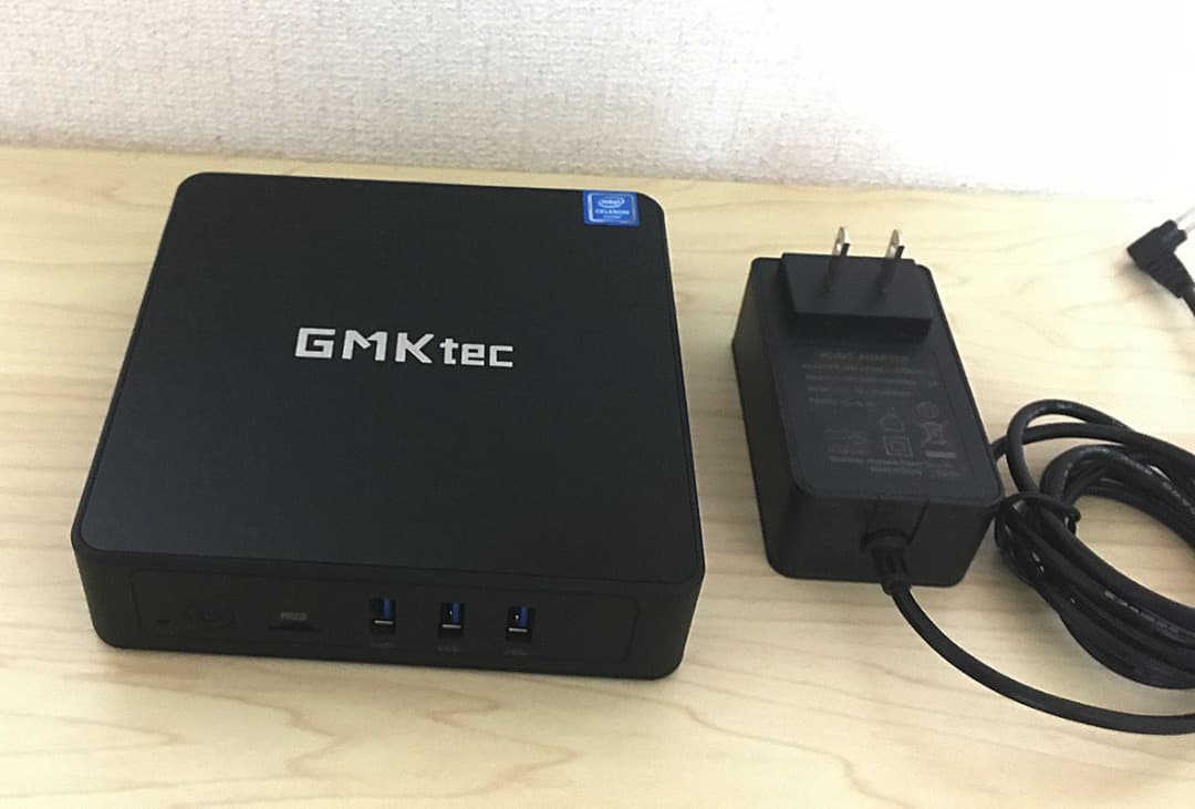 GMKtecのNucBox3 J4125 ファンレスの静音ミニPC NucBox 3 Mini PC--Windows 11 Home OS + 4K 60Hz DP Port
