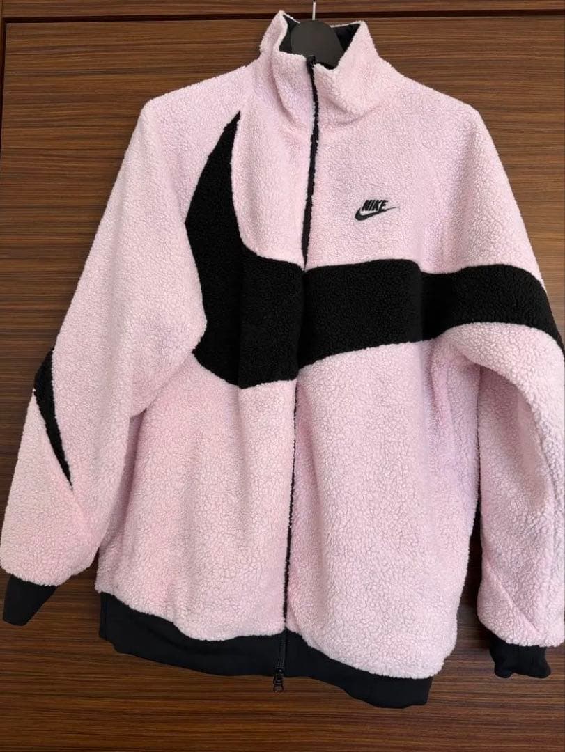 NIKE ボアジャケット ピンク/ブラック リバーシブル - メルカリ