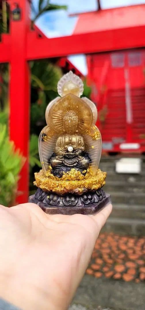 大巡礼願い事と金運の三面観音金のオルゴナイト 株式会社MERFオンラインショップ【KUROTANI】純金 千手観音 2.6cm