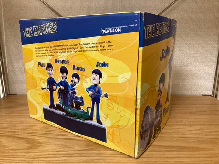 ビートルズ　デラックスボックスセット　フィギュア　マクファーレン