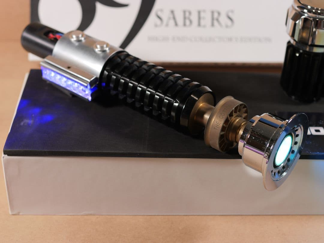 カスタムセーバー 89sabers OWK4 TriCree RGB