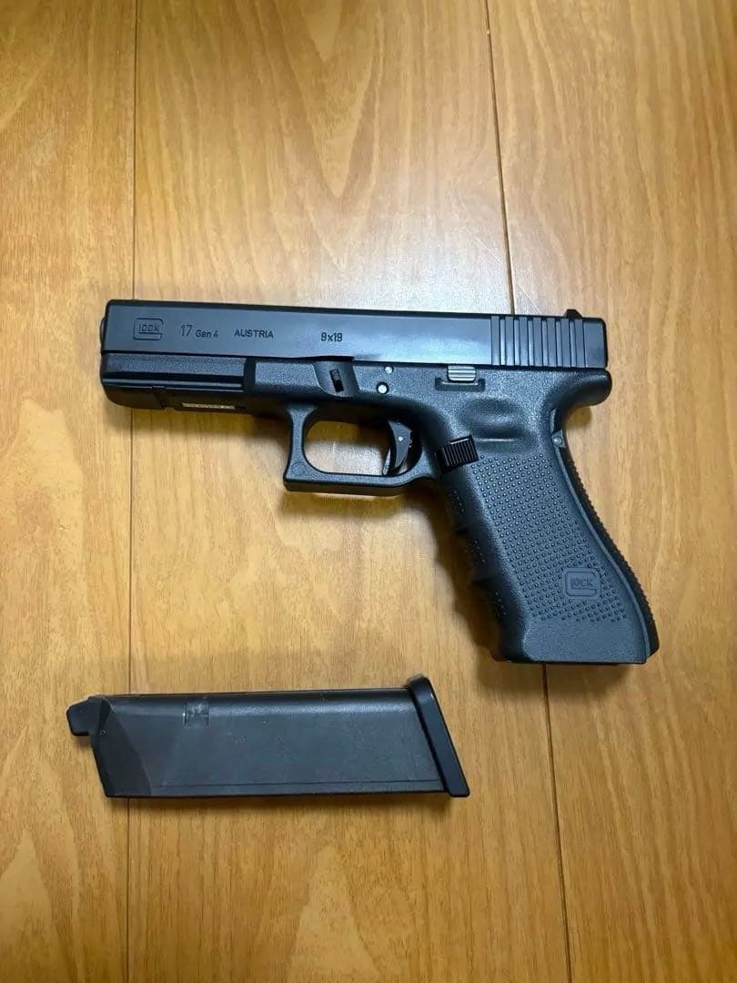 東京マルイ　GLOCK17 Gen4 中古品