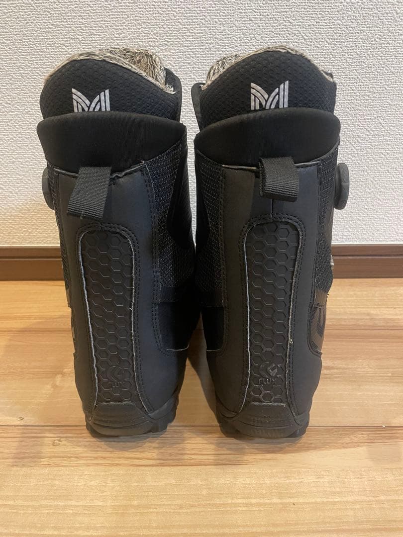 FLUXブーツ　OM-BOA　27.5cm