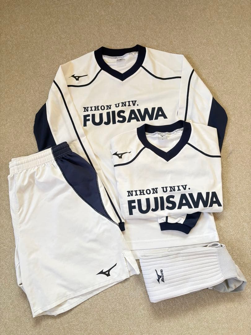 日大藤沢 ユニフォーム上下セット Yahoo!オークション - 美品 日大藤沢 高校サッカー部mizunoジャージ上