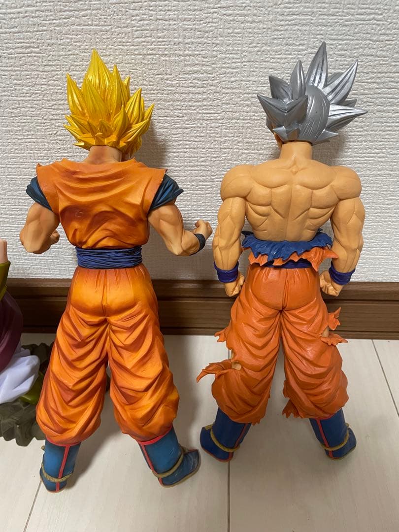 ドラゴンボール フィギュア　グランディスタ　孫悟空　一番くじ　ブロリー