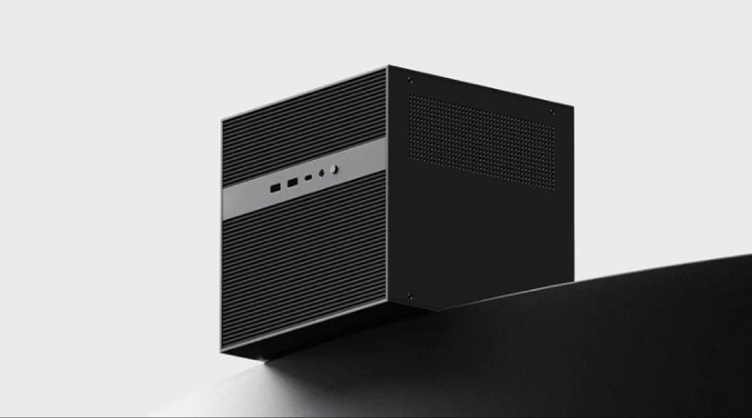 最大164TB！NAS ZimaCube Pro「1235U-64G」10コア