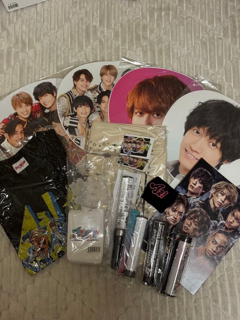 Aぇ!group 過去グッズまとめ売り □Aぇ!groupグッズコーナーできました！□ | 万代書店 山梨本店