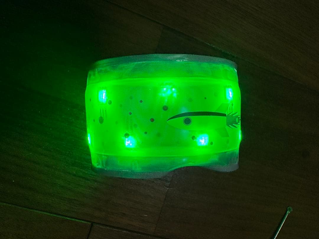 ミセス　ゼンジン　ライトバンド