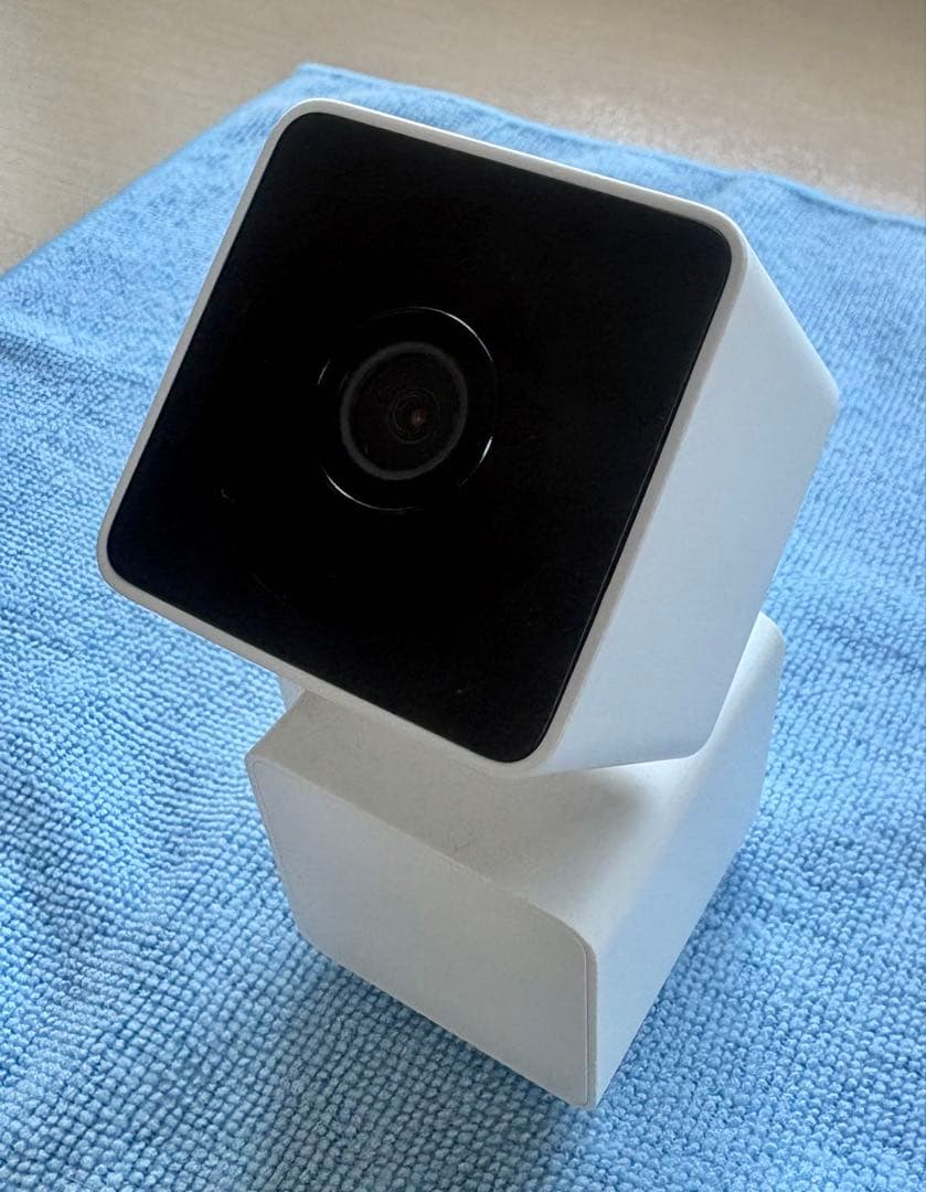 ATOM Cam Swing 防水・防塵 屋内・屋外兼用 防犯カメラ - メルカリ