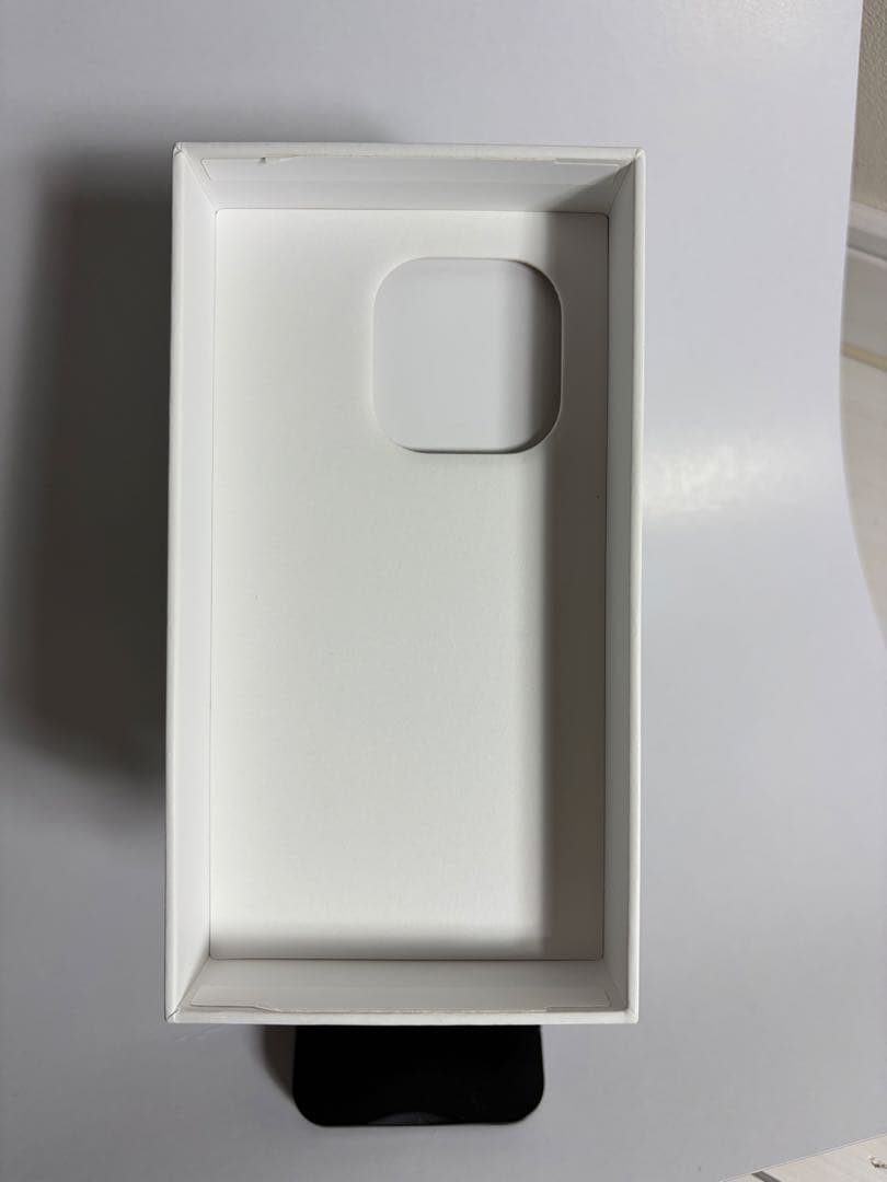 Apple iPhone 15 Pro ホワイト 本体 SIMフリー 箱付き