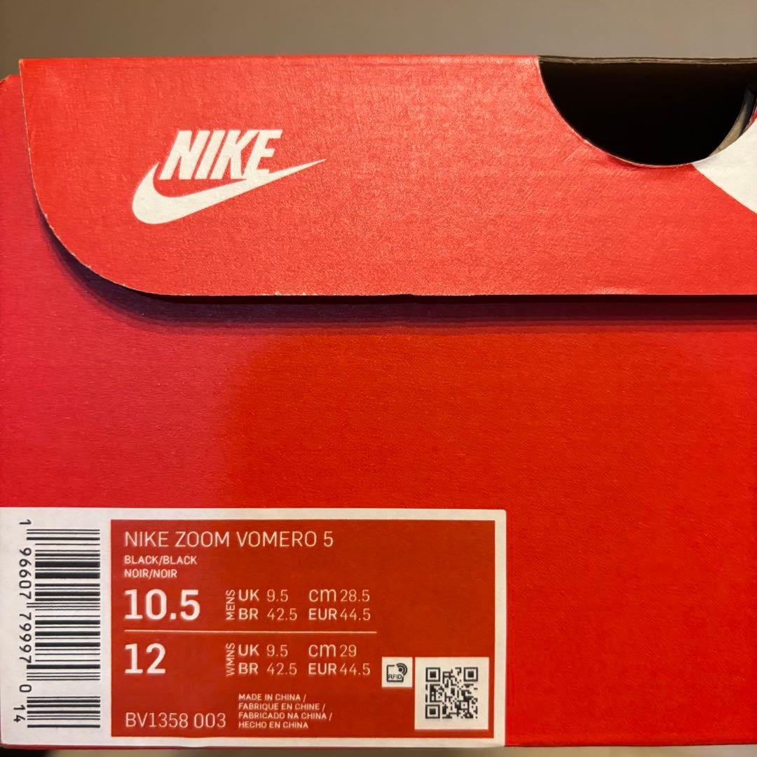 ウォーキング・ランニングウェア Nike Zoom Vomero5 BLK 28.5cm