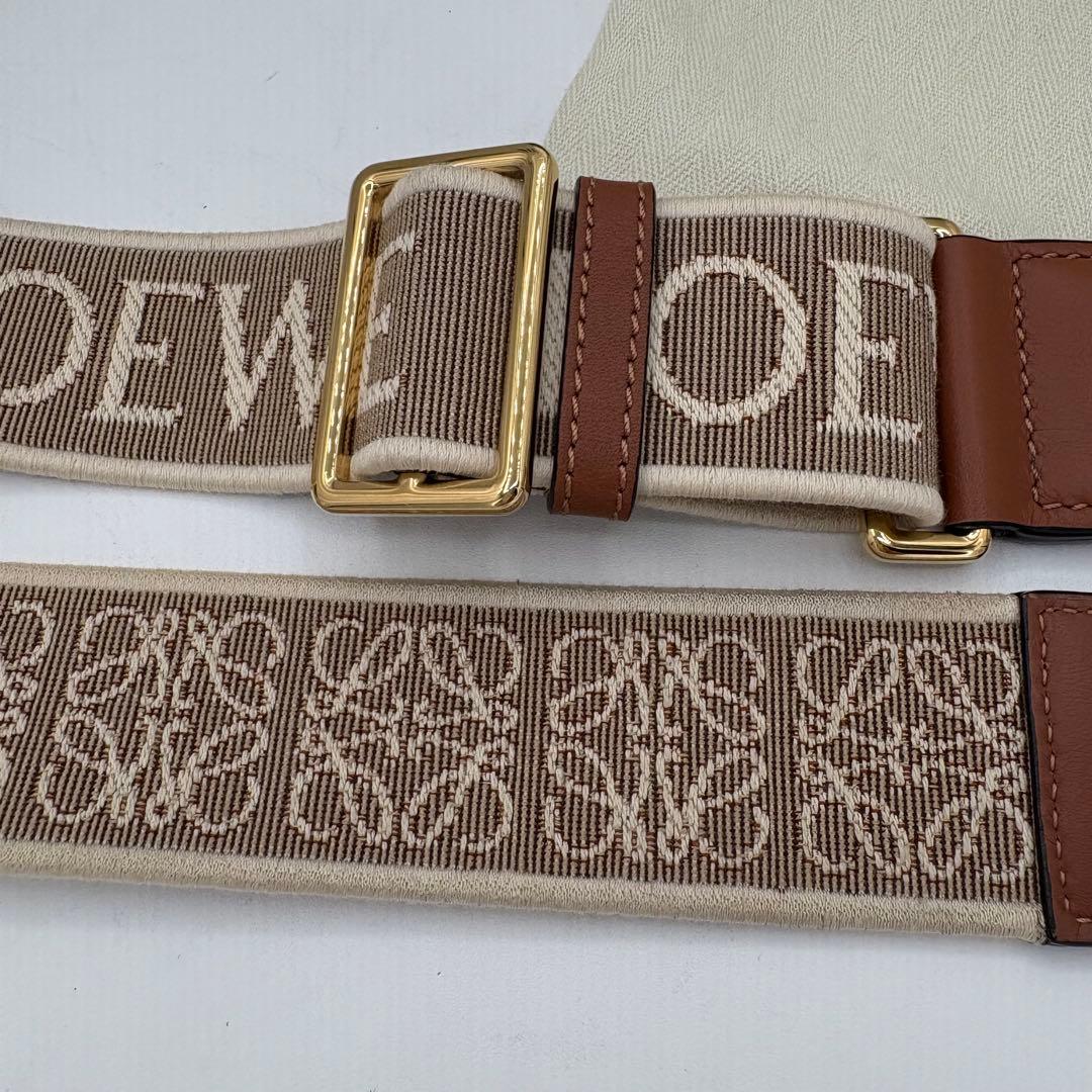 ロエベ アナグラム ループ ストラップ ジャガード ショルダー