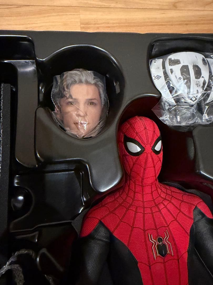 ホットトイズ スパイダーマン ファー・フロム・ホーム　アップグレードver