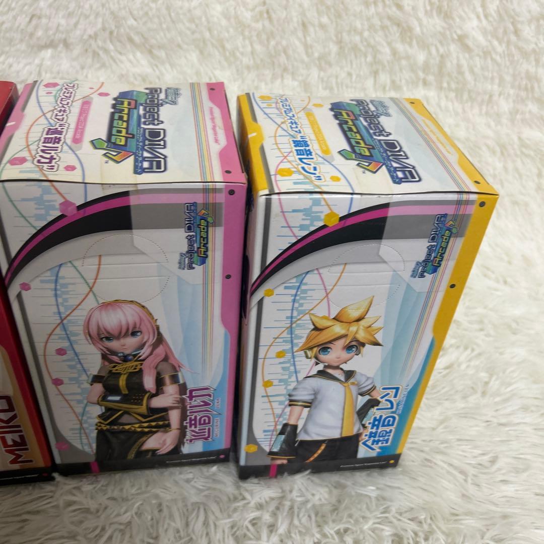 4体セット】プレミアムフィギュア 鏡音リン 巡音ルカ MEIKO KAITOの