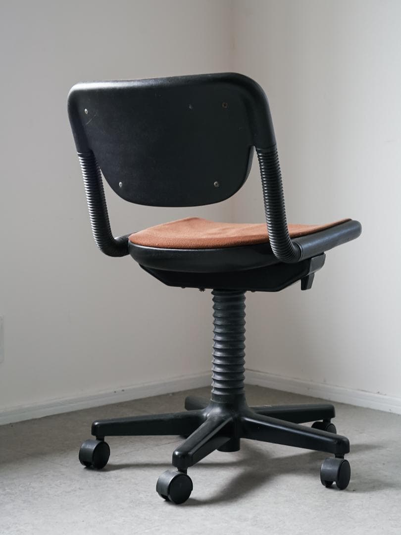 【エンドウ】80’s ITOKI \"vertebra\" チェア 昇降式