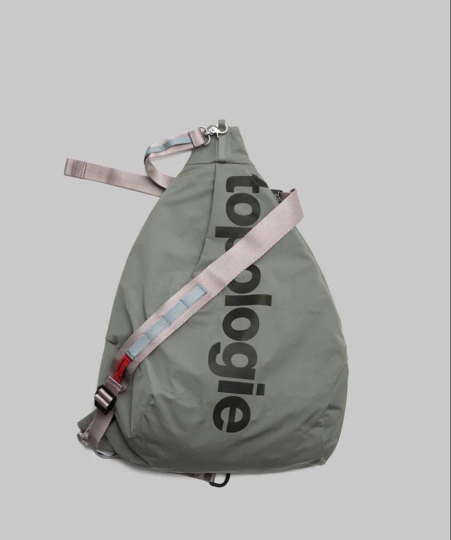 美品Topologie スリングメッセンジャー　ラージ/ストラップ付き トポロジー (スリング メッセンジャー ラージ) ショルダーストラップ