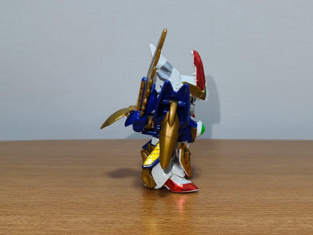 ★元祖SDガンダムワールド　鎧闘神ウイング