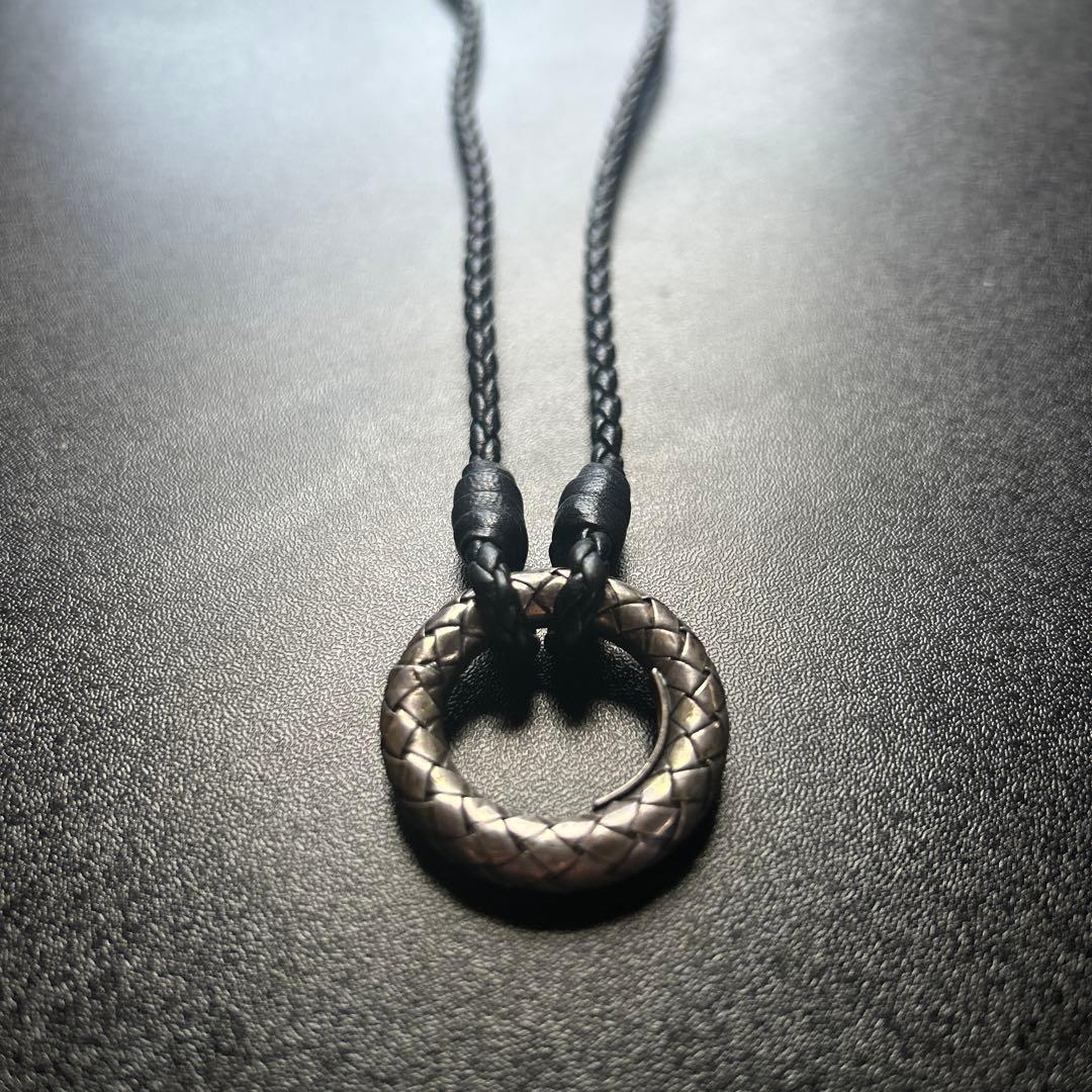 Bottega Venetaレザーリングネックレス ボッテガ - メルカリ