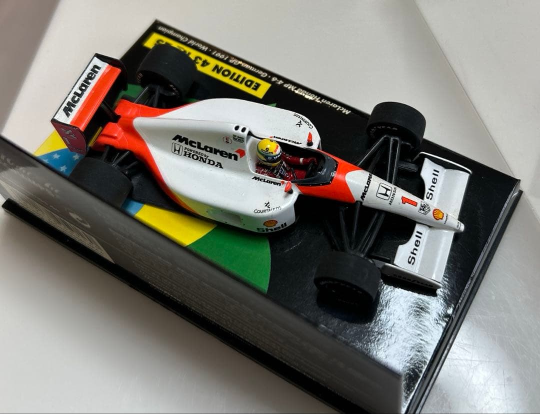 希少ミニチャンプス(マルボロ仕様)‼️マクラーレンホンダMP4/6