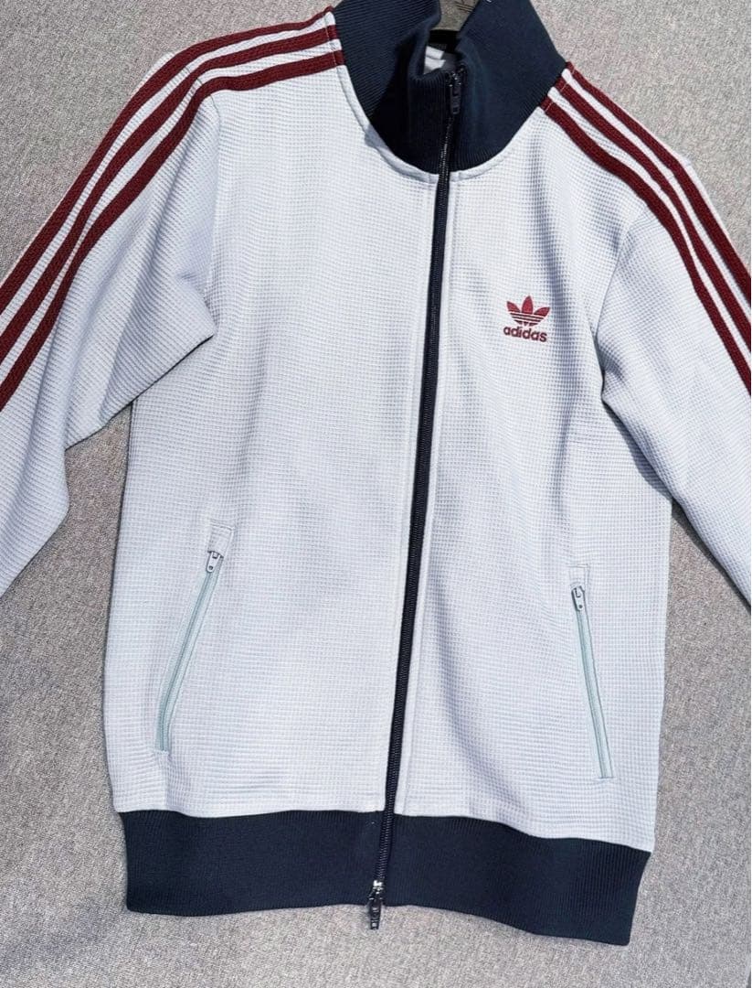 日本未発売S adidas 長袖ジャケット シルバーグレー KB8953 - メルカリ