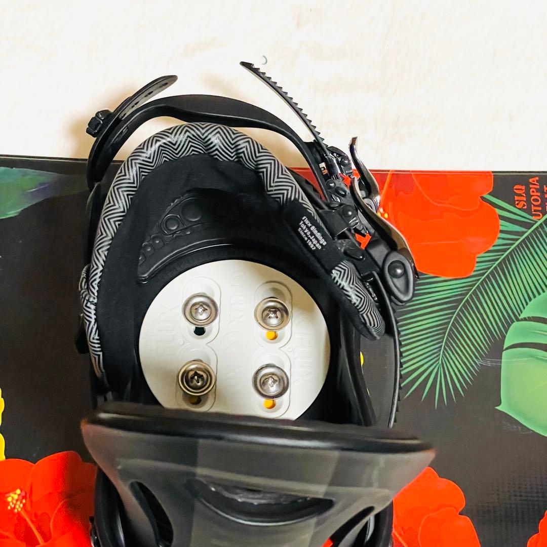 未使用に近い】SLQ146cm FLUX(M)スノーボードビンディングセット