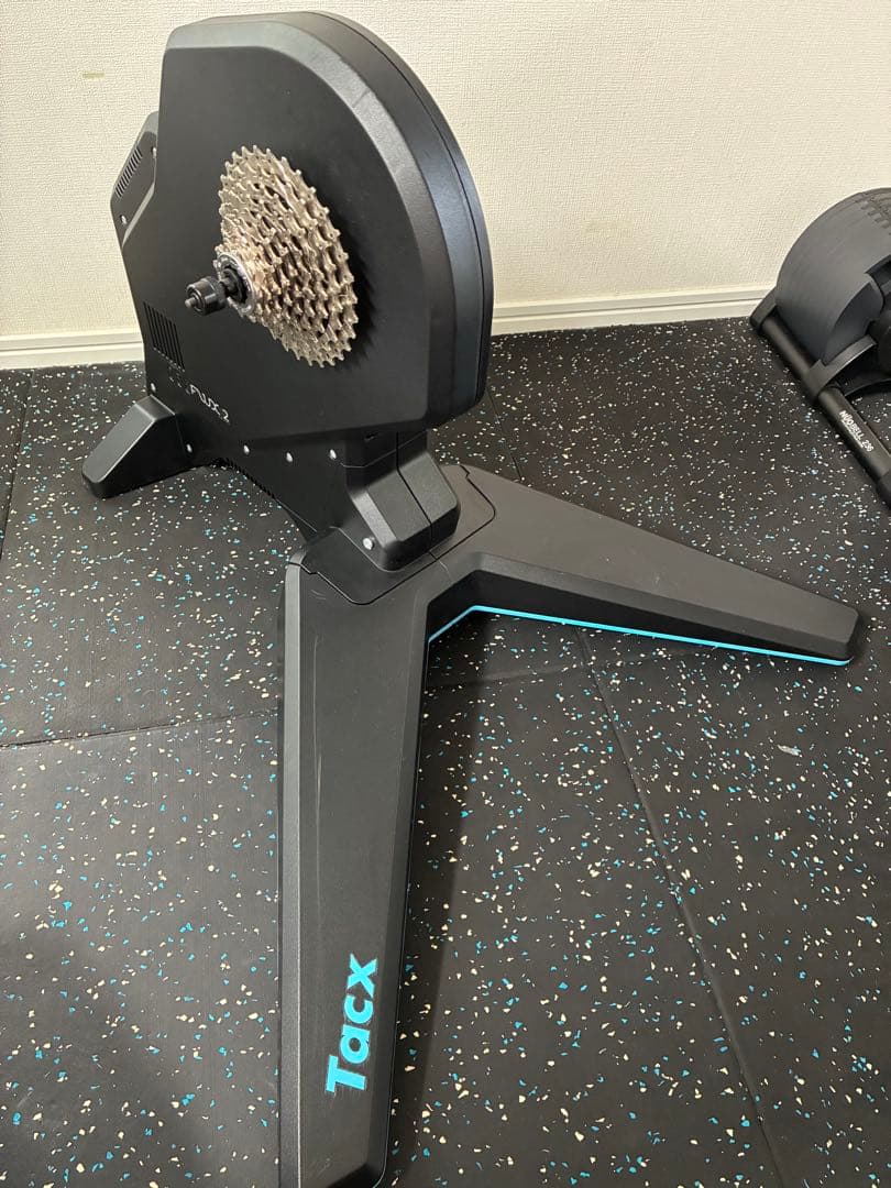 アクセサリー masayuki com  Tacx FLUX 2 Smart Tacx FLUX 2 Smart | スポーツ＆アウトドア | Garmin 日本