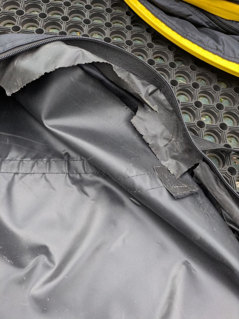 カースル キューブ型テントMOGICS カーサイドテント 黒 直接受け渡し