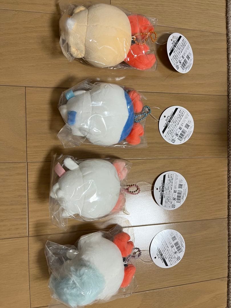カニなちいかわマスコット　4種セット