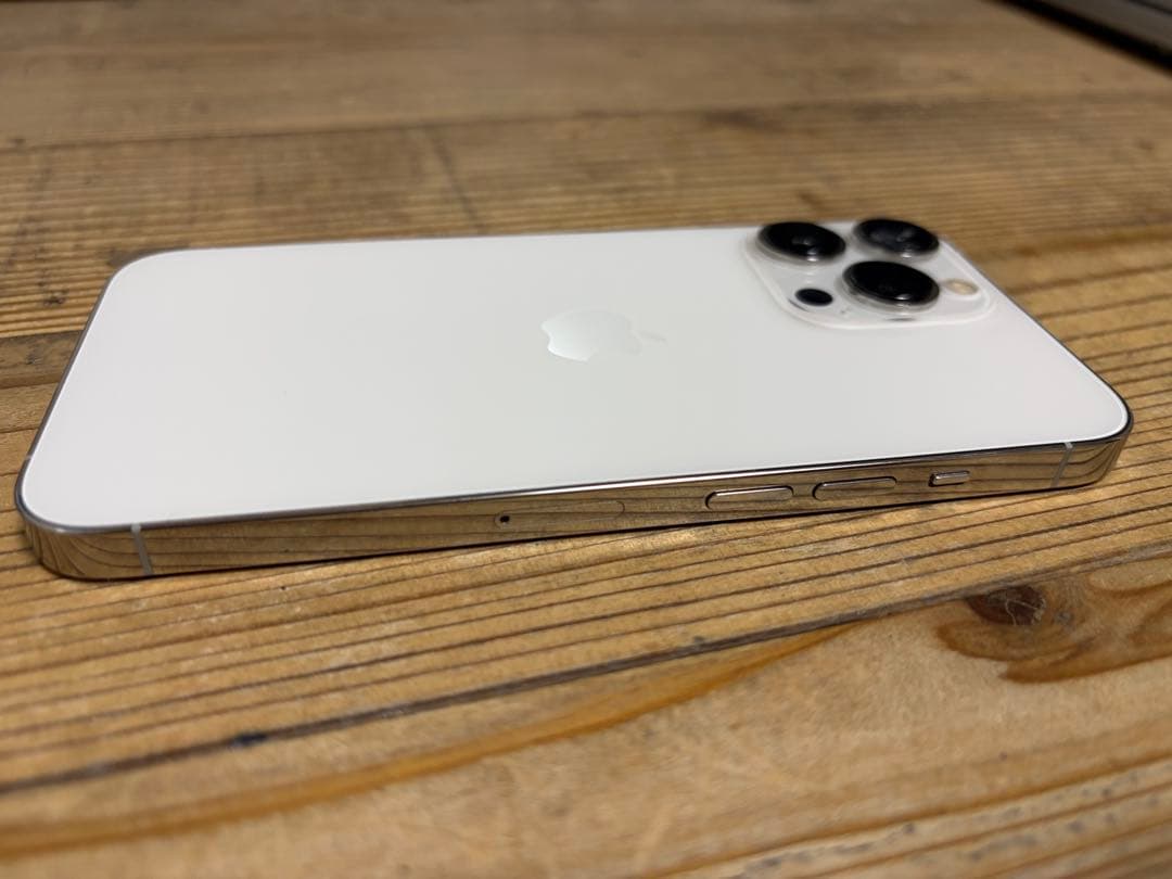 Apple iPhone 13 Pro シルバー 256GB 本体 - メルカリ