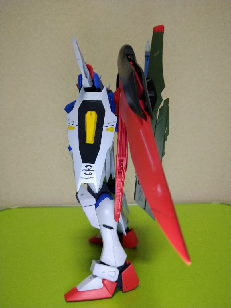 【オマケ付 全塗装済完成品】 MGストライクフリーダム デスティニー