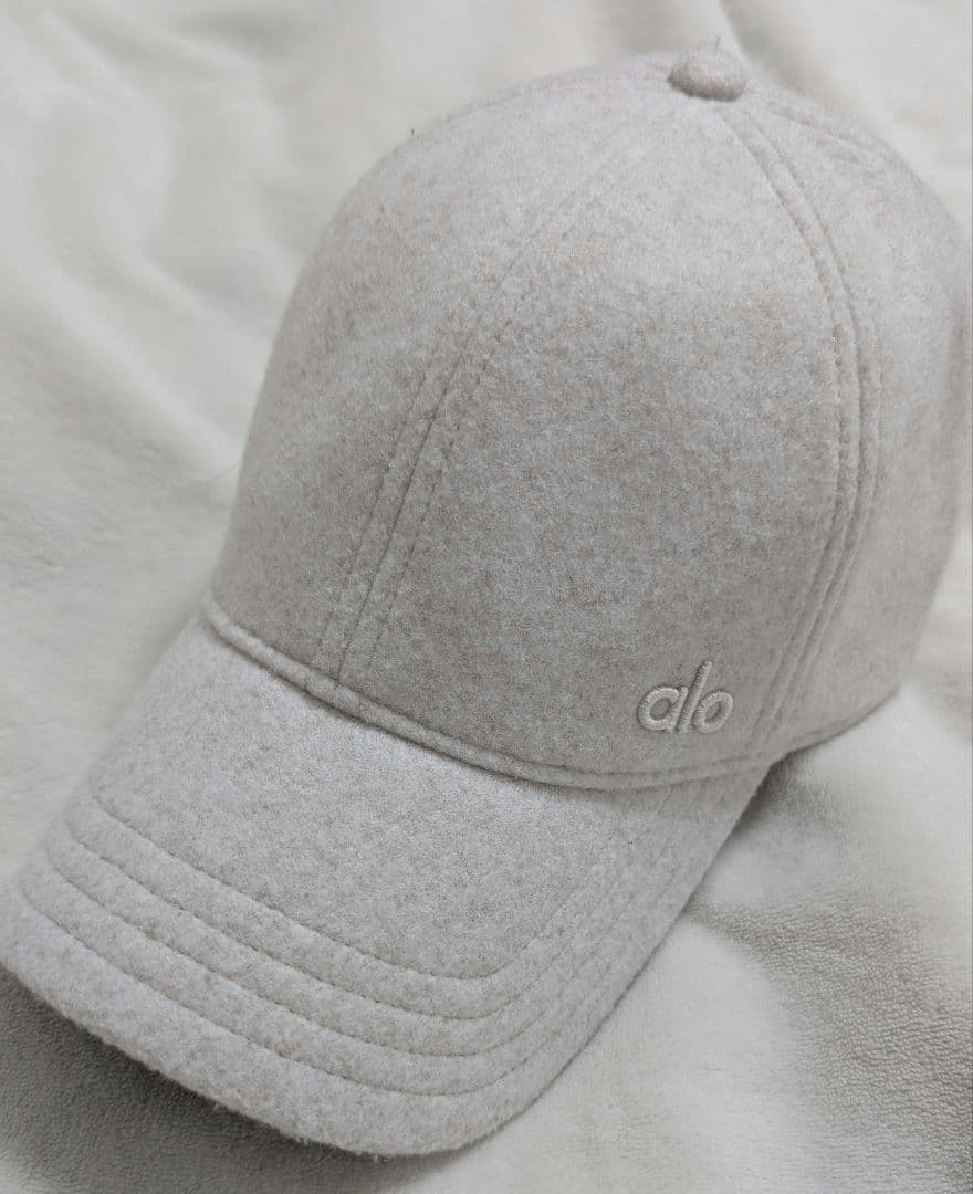 正規品　alo アロー　プレスティージ Off-Duty キャップ Prestige Off-Duty Cap - Cream Heather | ALO