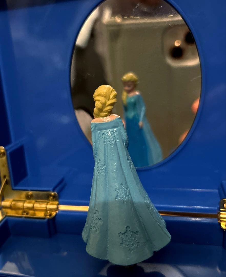 アナ雪 エルサ踊るオルゴール - メルカリ