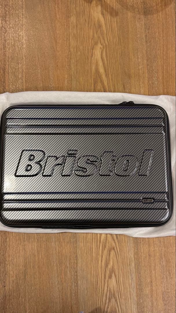 F.C.Real Bristol ゼロハリバートン PC CASE ZERO