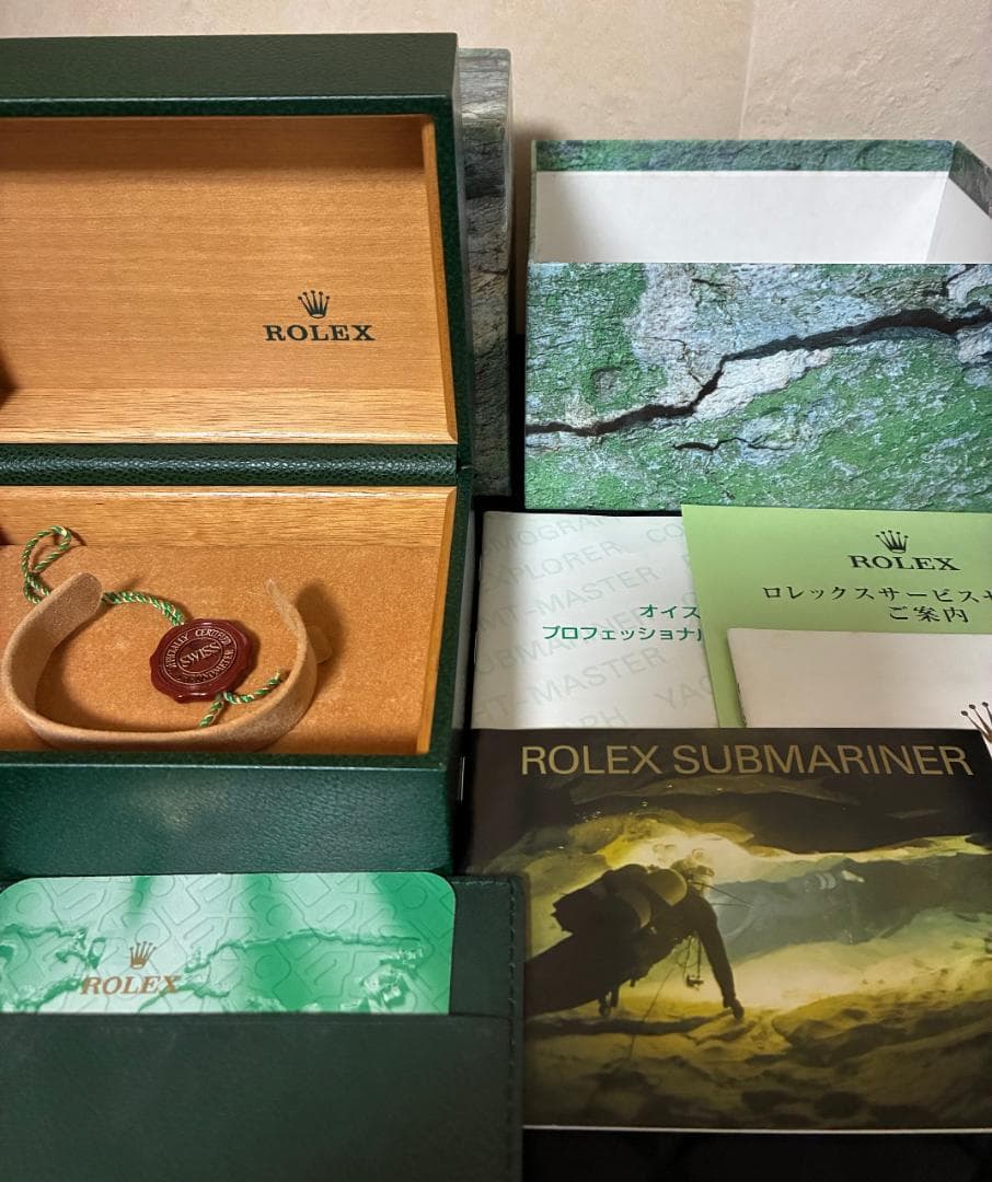 ROLEX・ロレックス空箱（外・内箱他ギャラ以外全て付属）極美品 - メルカリ
