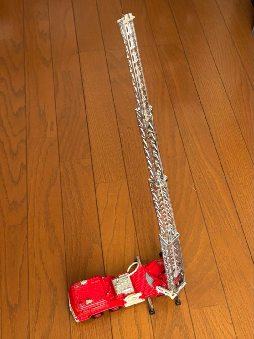 トミカダンディ 日野 はしご車 日本製 最初期版 激レア - メルカリ